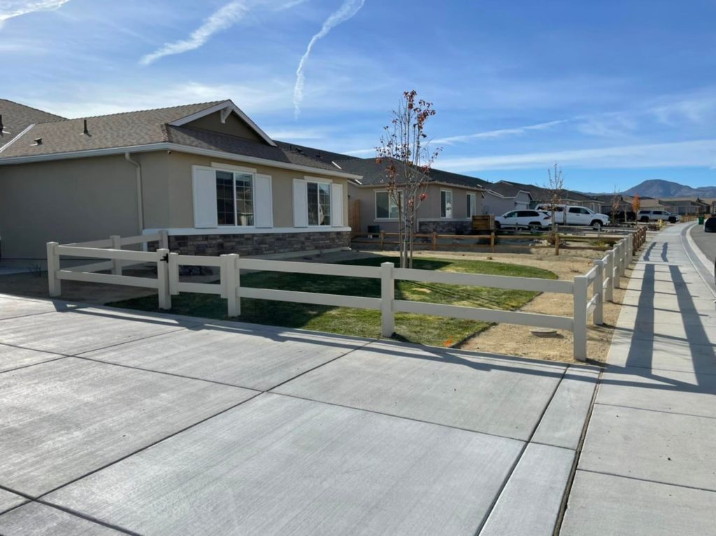 vinyl industries fencing